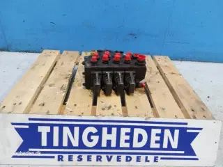 Hydrema 906C Styreventil 7200141