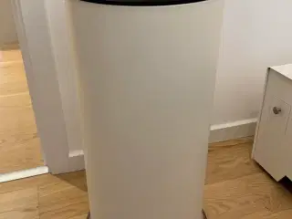 Hvid pedalspand 