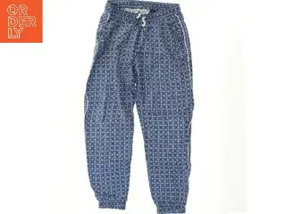 Mønstrede bukser fra H&M (str. 146)