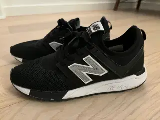 Fede New Balance sneakers