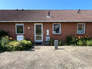 Andelsbolig 3 værelser + stue - sælges