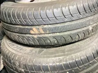 Fine sommerdæk på stålfælge 4x100