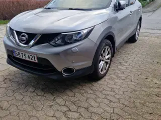 nissan qashqai 1,6 benzin 163hk NYSYNET LAV KM 