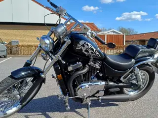 Suzuki vs 800 intruder 