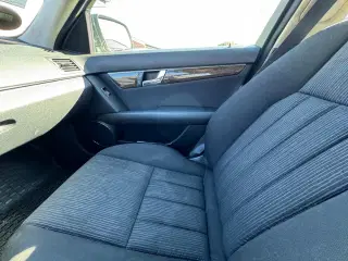 Mercedes C220 2,2 CDi Elegance
