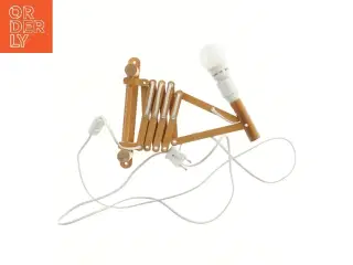 Væglampe med saksarm fra IKEA (str. 24,5 cm)