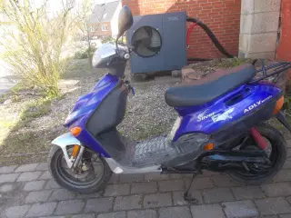 adly Silver 50 30 scooter