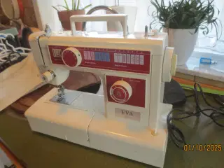 1 stk Friarmssymaskine EVA Model 2516
