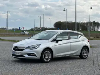 Nysynet og nyserviceret Opel Astra