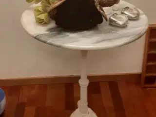 Alt skal væk se billederne