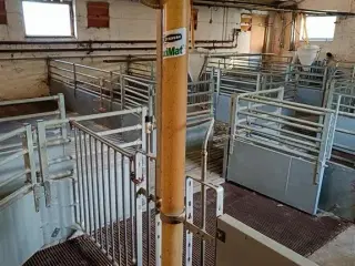 - - - Rørautomater
