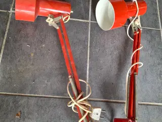 Ældre pæne røde lamper