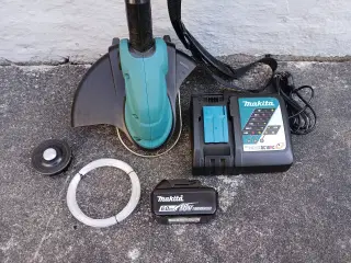Makita Græstrimmer 6Ah Batteri og Hurtiglader