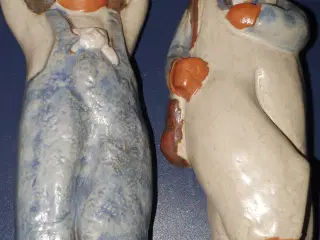 2 drenge keramikfigure