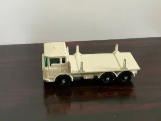 Matchbox No. 58 DAF Girder Truck 