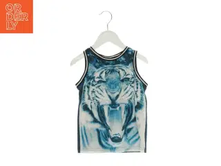 Bluse fra VRS (str. 104)