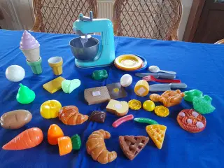 Legemad, vælg mellem 3 sæt a 60 kr.