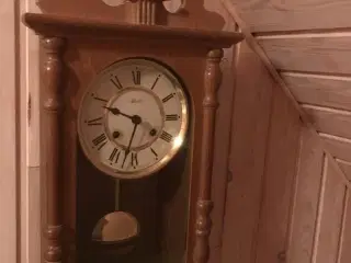 Gammel vægur
