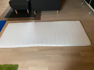 Topmadras og rullemadras 80 cm gange 200cm