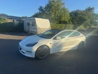 Tesla Model 3  Long Range AWD