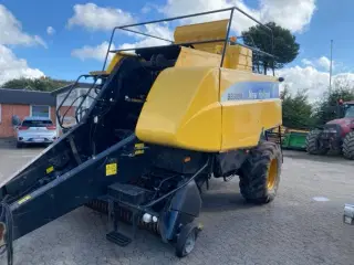 New Holland BB9090 (Sælges i dele/For parts)