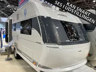2024 - Hobby De Luxe 495 UL   Hobby De Luxe 495 UL ny model 2024 kan ses hos Camping -Specialisten.dk til efteråret 2023