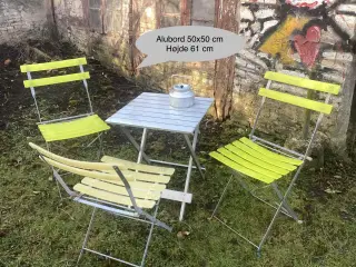 Cafesæt bord og 3 stole