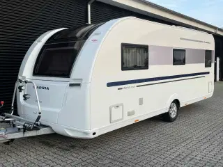 2017 - Adria Alpina 573 UP