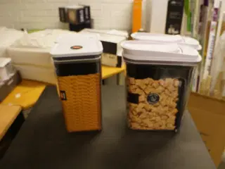 4 stk. Dispenser
