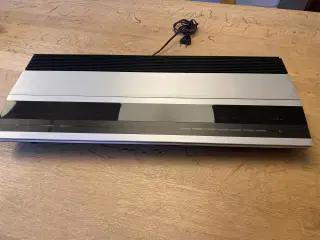 Stereo radio fra Bang og Olufsen - Beomaster 3000