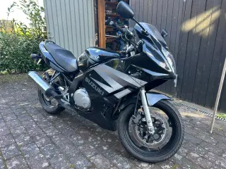 Suzuki GS 500 f