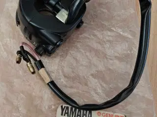 Yamaha FS1. 2 Gear. Ny Original Venstre Grebkonsol