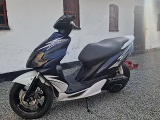 Dansk Yamaha Jog R 2011