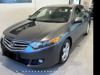 Honda Accord 2,0 ELEGANCE