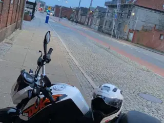 KTM Duke 125 ABS