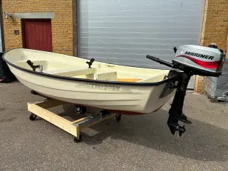 Askeladden jolle med påhængsmotor 