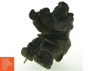 Grønlandica. Skulptur fra Grønland (str. 17x15 cm)
