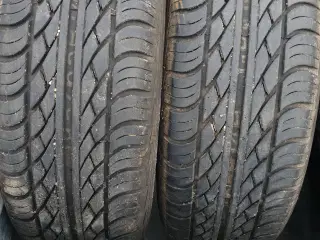 Meget fine dæk på 