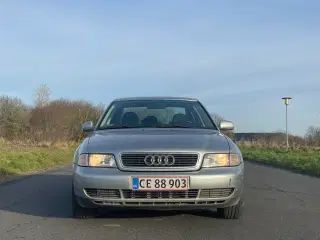 Audi A4 B5 2.6 L