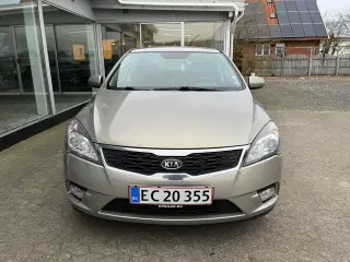 Kia Ceed 1,6 CRDi 90 Active