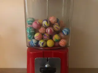 Retro automat med hoppebolde 