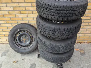 4 Vinterdæk på stålfælge 5x112