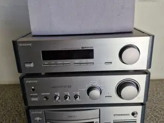 Sony anlæg med fm am tuner, cd og kastteafspiller