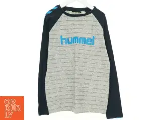 Bluse fra Hummel (str. 152 cm)