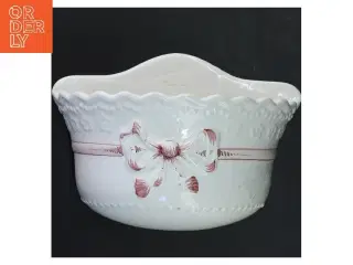 Gammel  Fajance skål (str. 22x16 cm)