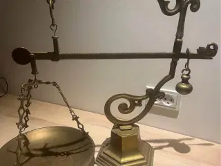 Messing vægt høj 46 cm