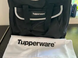 Tupperware taske og dug 