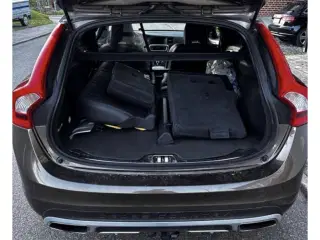 Volvo V60 cc van