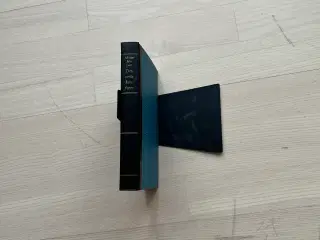 Den sorte Korsfarer - af Alistair Maclean