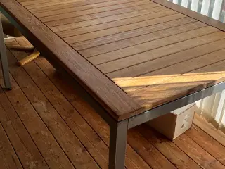 Havebord teak